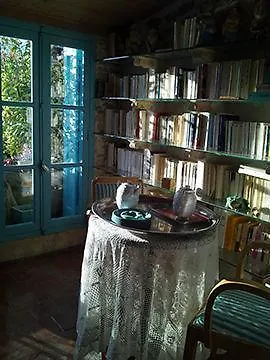 Riverside Bed & Breakfast *